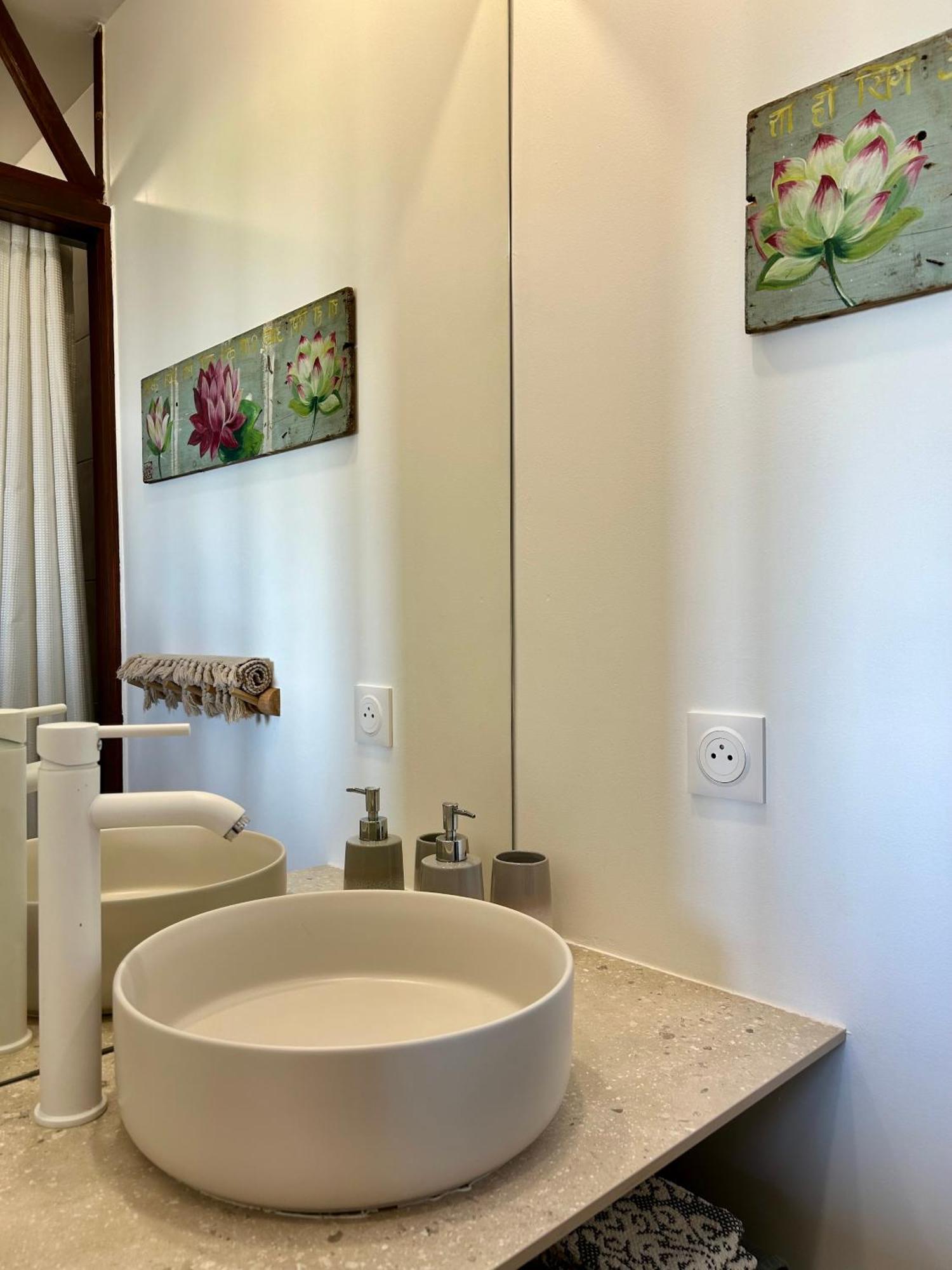 Ti Kaz C2C - Une Maison Balinaise Saint Pierre Ngoại thất bức ảnh